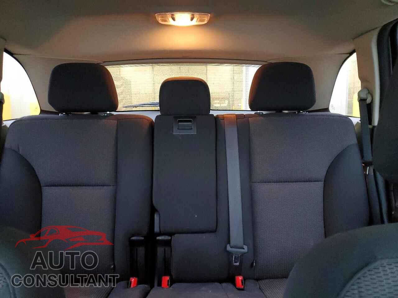 FORD EDGE 2011 - 2FMDK3JC2BBA00729