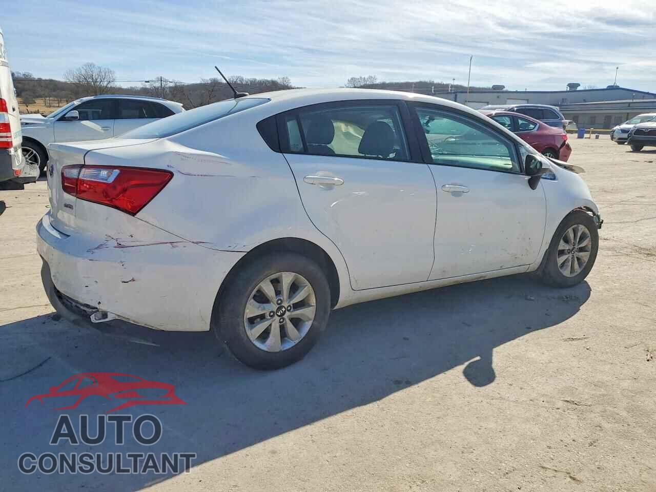 KIA RIO 2017 - KNADN4A31H6007239