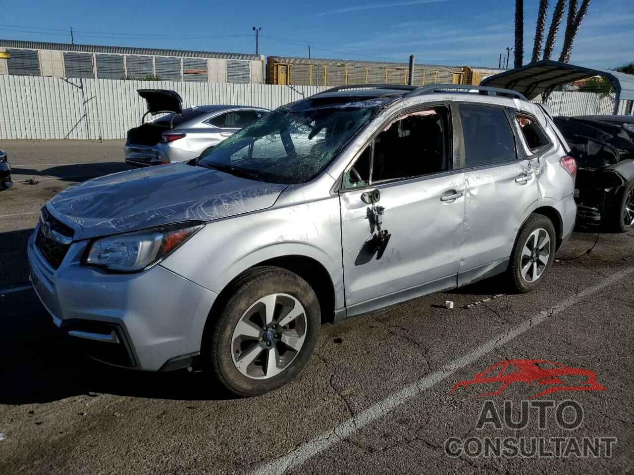 SUBARU FORESTER 2018 - JF2SJAEC1JH576845