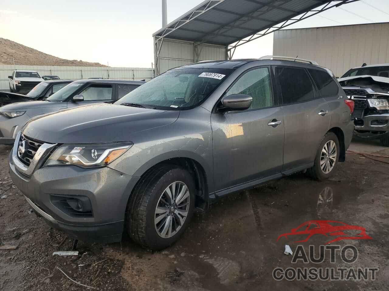 NISSAN PATHFINDER 2018 - 5N1DR2MN8JC674580