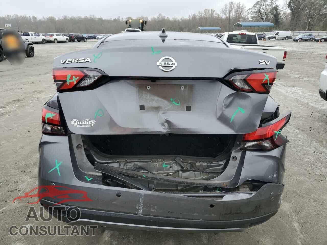 NISSAN VERSA 2020 - 3N1CN8EV5LL876624