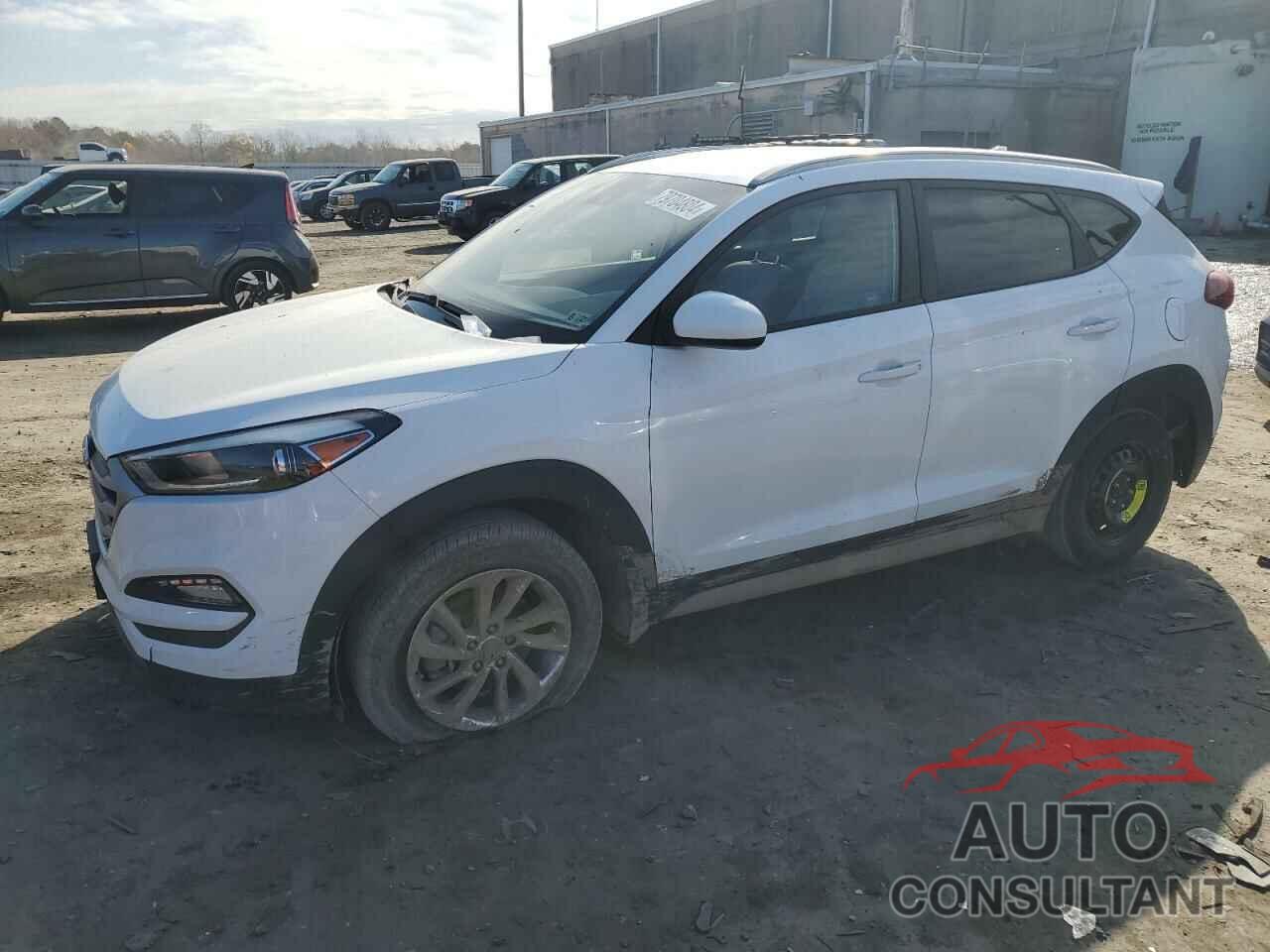 HYUNDAI TUCSON 2018 - KM8J3CA45JU720494