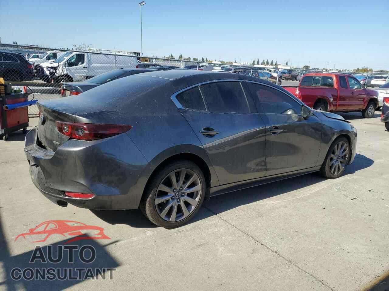 MAZDA 3 2019 - JM1BPACL4K1111289