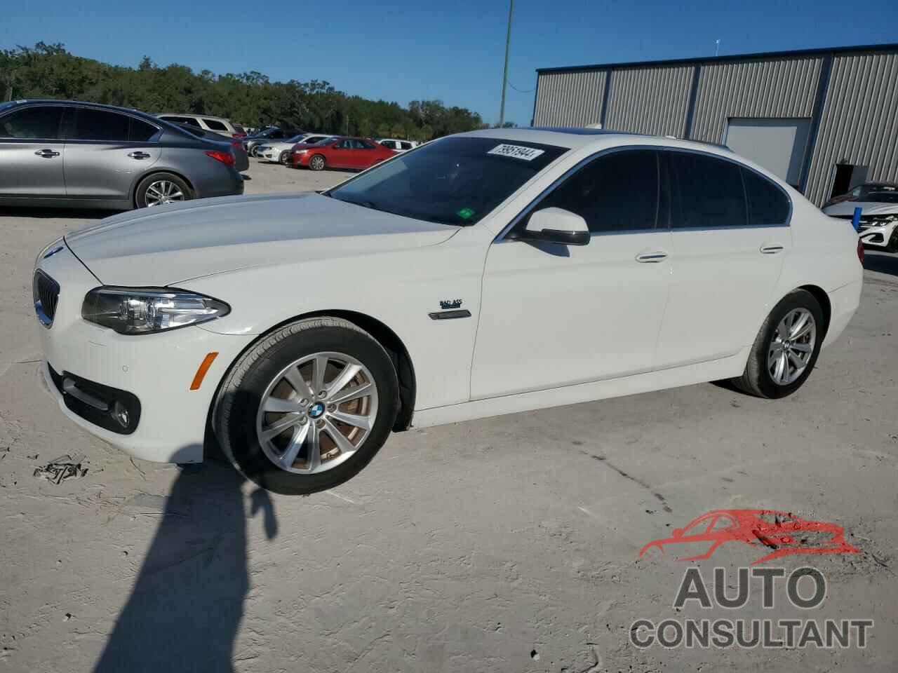 BMW 5 SERIES 2016 - WBA5A5C52GD528842