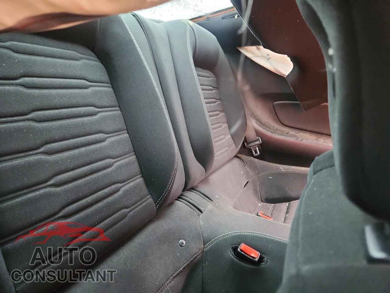 FORD MUSTANG 2017 - 1FA6P8CF3H5291733