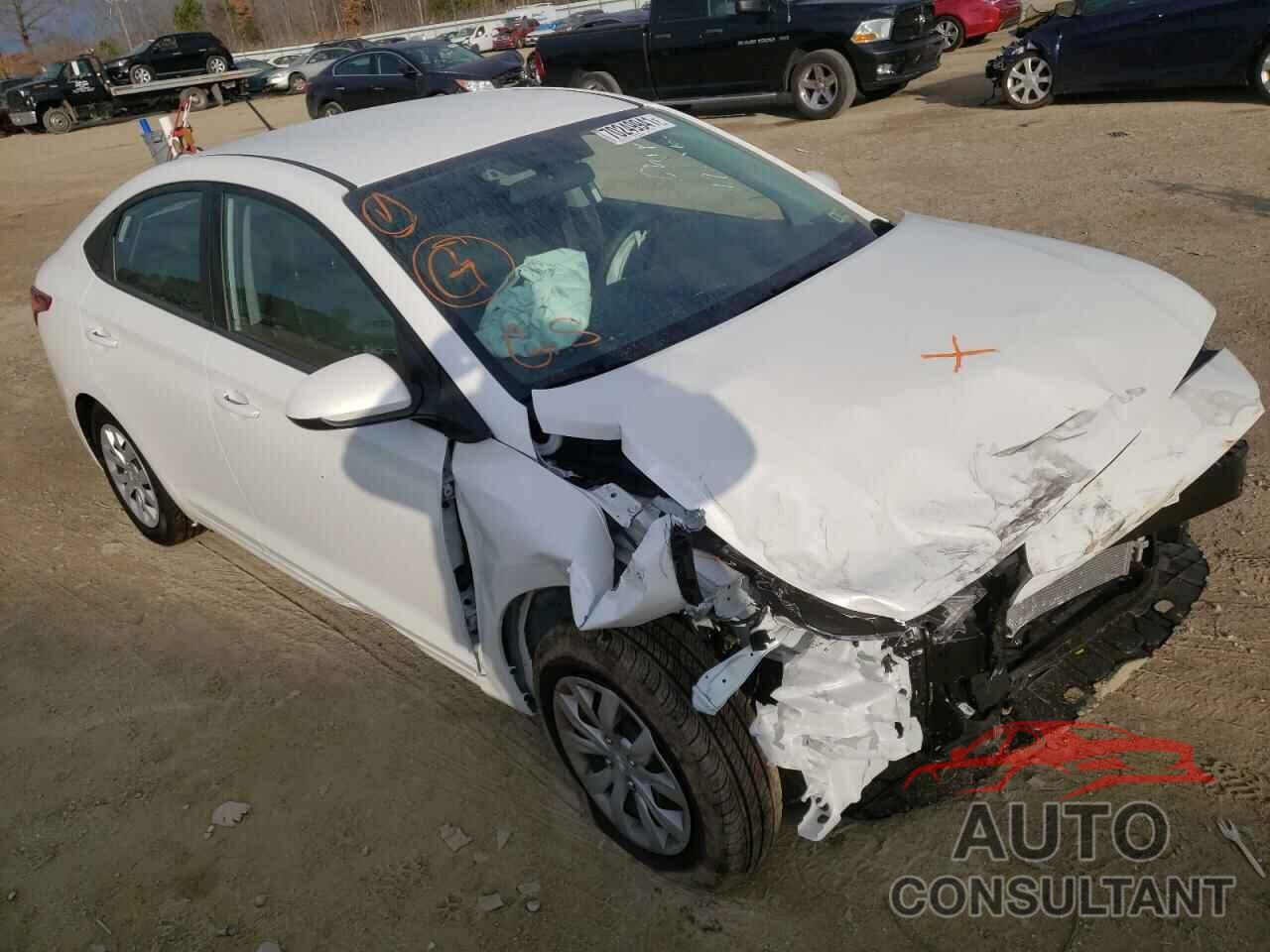 HYUNDAI ACCENT 2022 - 3KPC24A69NE156098