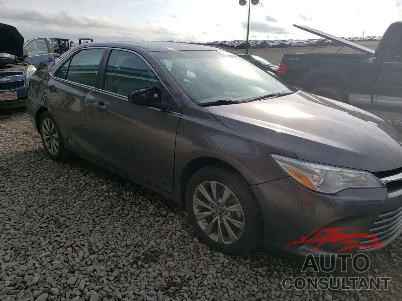 TOYOTA CAMRY 2016 - 4T4BF1FK8GR578194