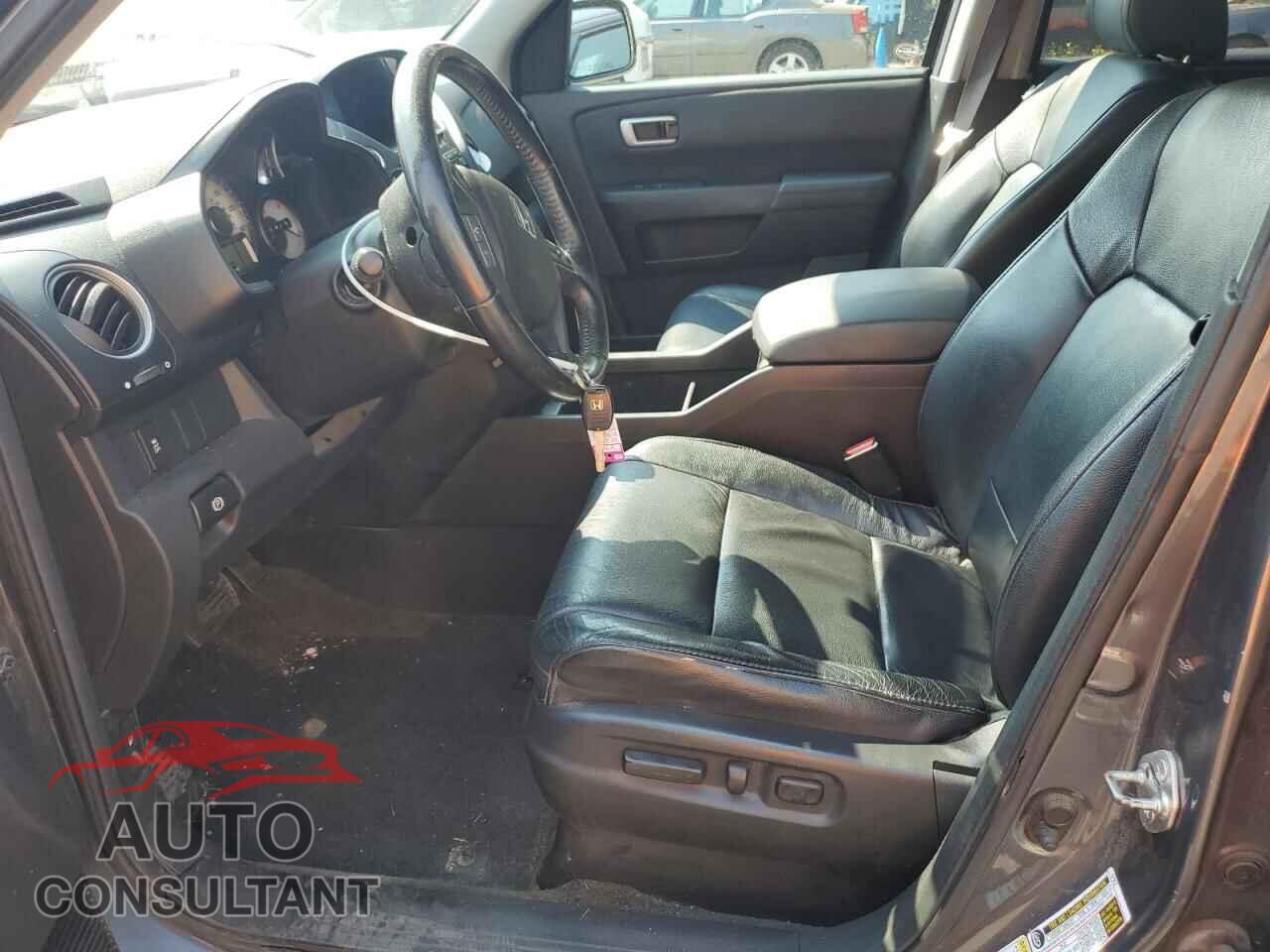 HONDA PILOT 2013 - 5FNYF4H53DB060452