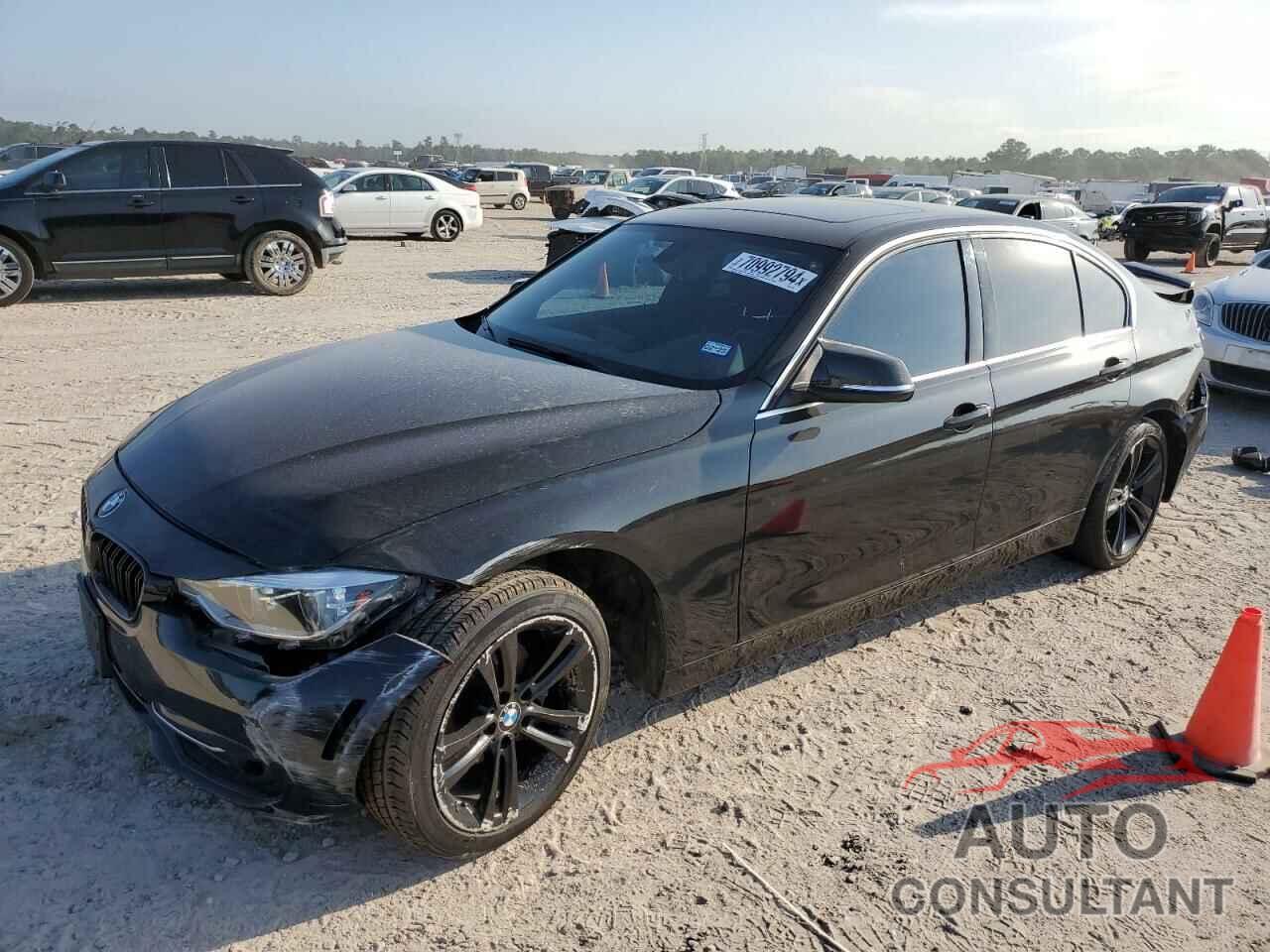 BMW 3 SERIES 2018 - WBA8B9G52JNV11441