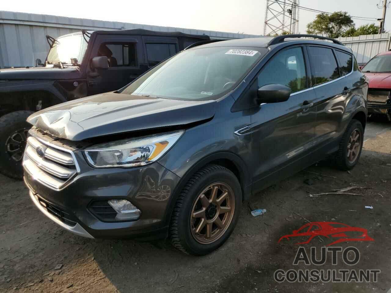 FORD ESCAPE 2018 - 1FMCU0GD4JUB09996