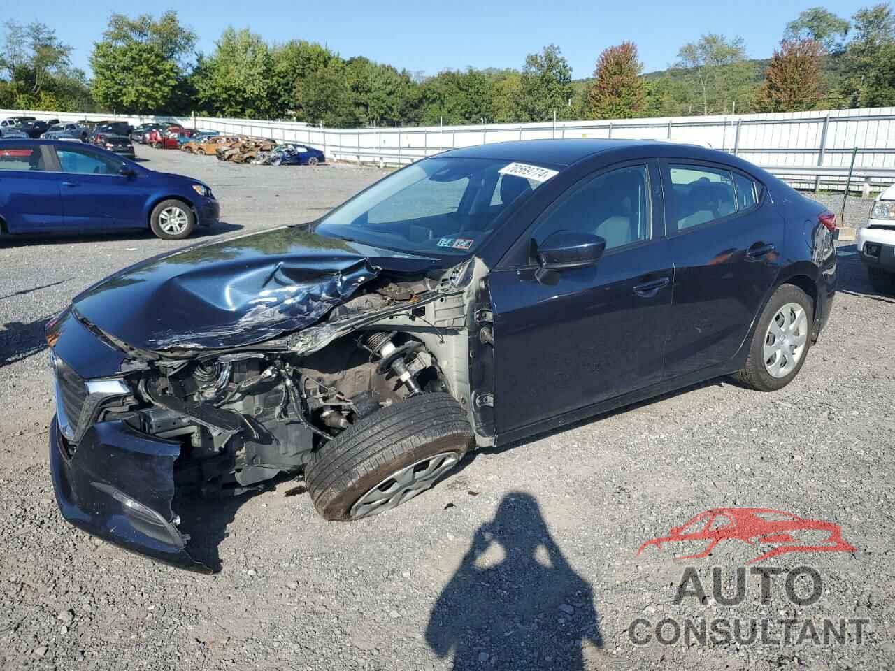 MAZDA 3 2018 - 3MZBN1U77JM205172