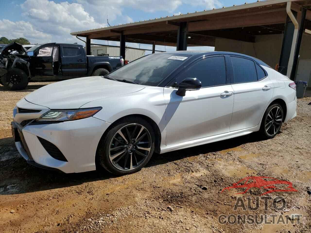 TOYOTA CAMRY 2019 - 4T1BZ1HK3KU033009