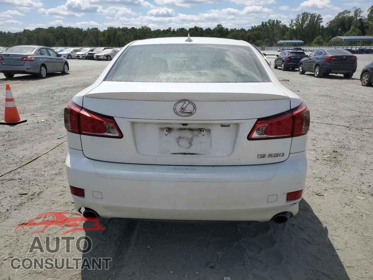 LEXUS IS 2012 - JTHBF5C21C5172755