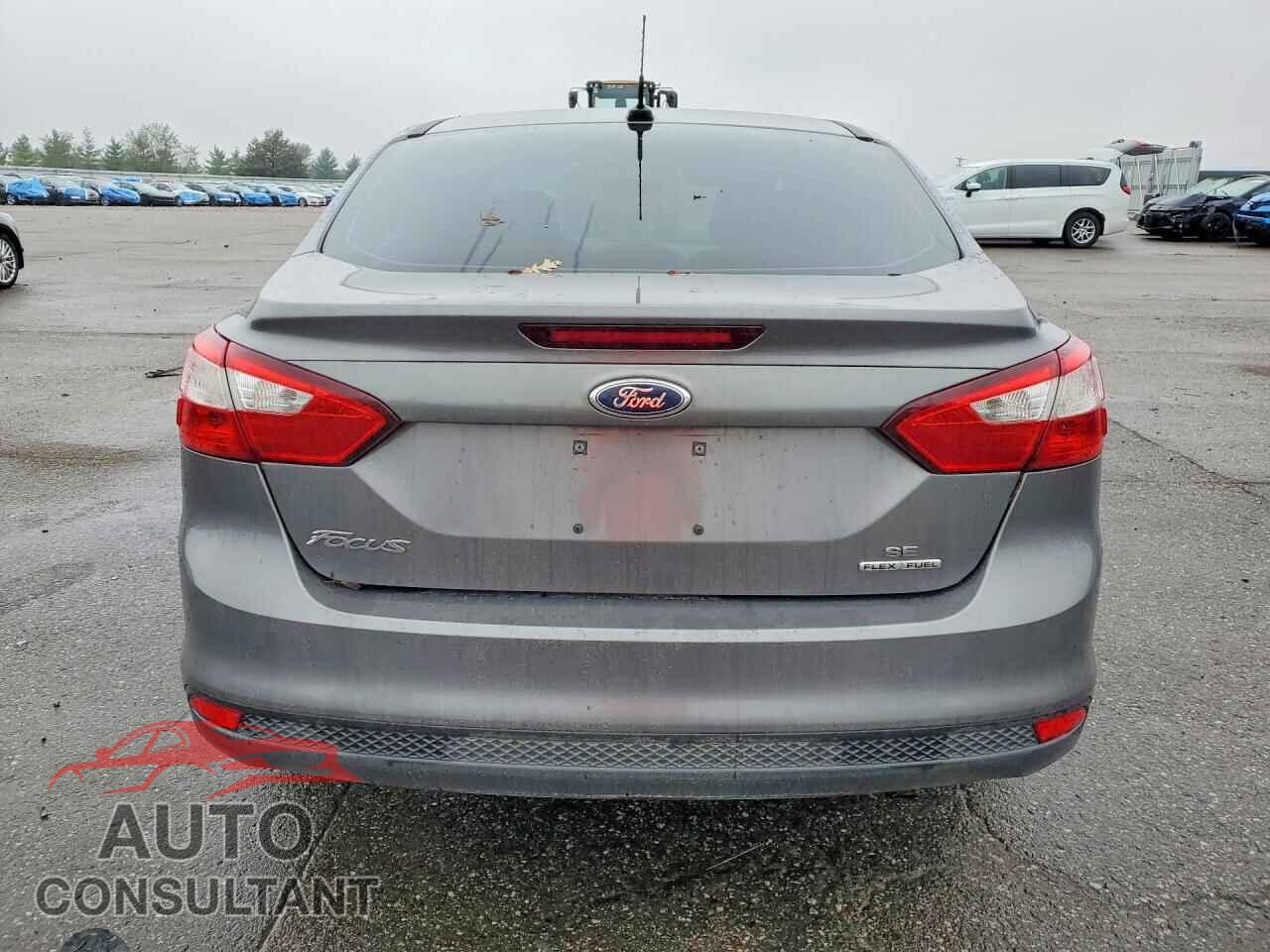FORD FOCUS 2014 - 1FADP3F27EL404173