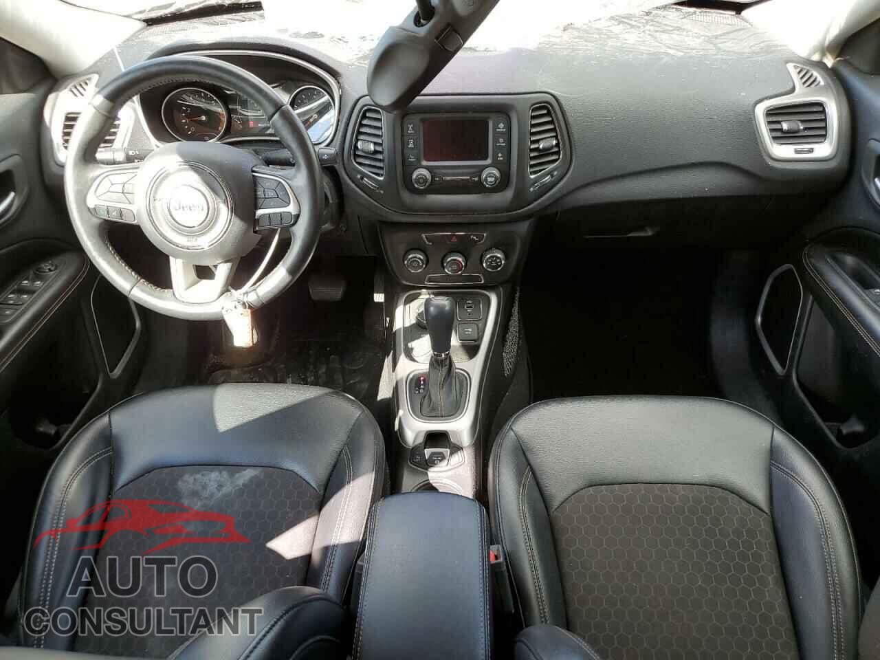 JEEP COMPASS 2017 - 3C4NJDBB5HT672109