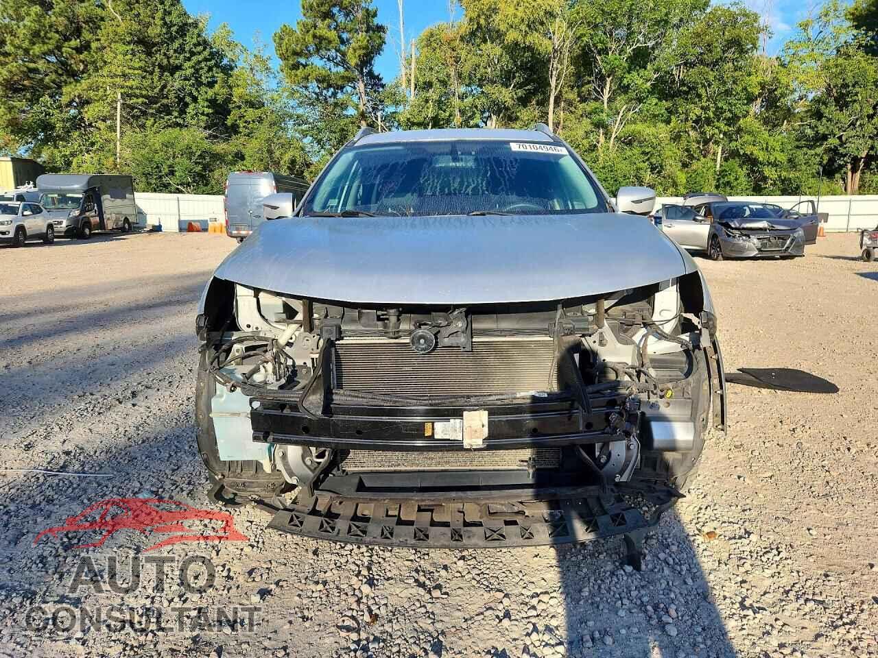 NISSAN ROGUE 2016 - KNMAT2MV8GP695181