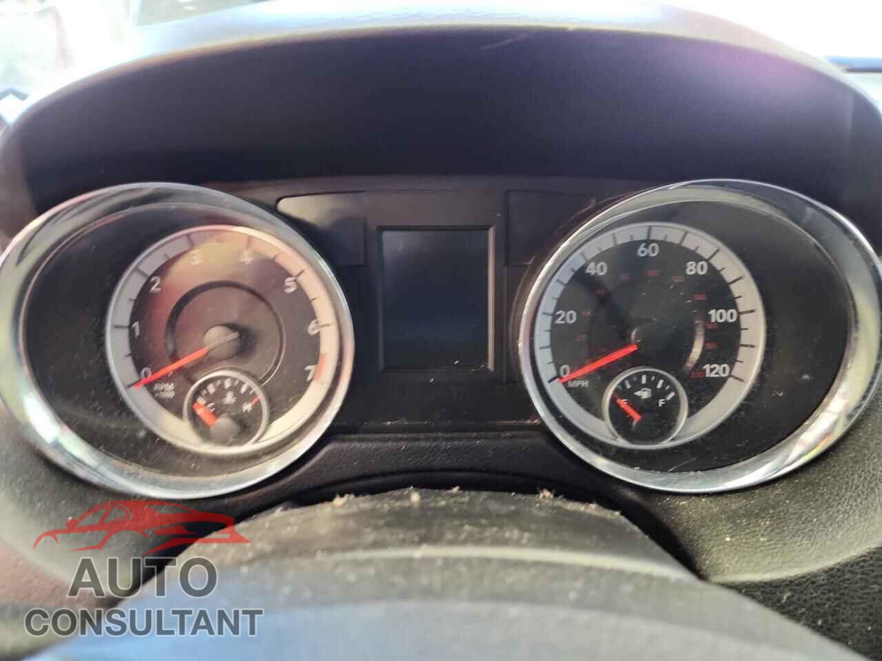 DODGE CARAVAN 2011 - 2D4RN7DG2BR710683
