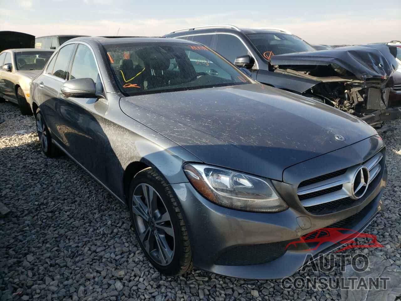 MERCEDES-BENZ C-CLASS 2018 - 55SWF4KB9JU250899