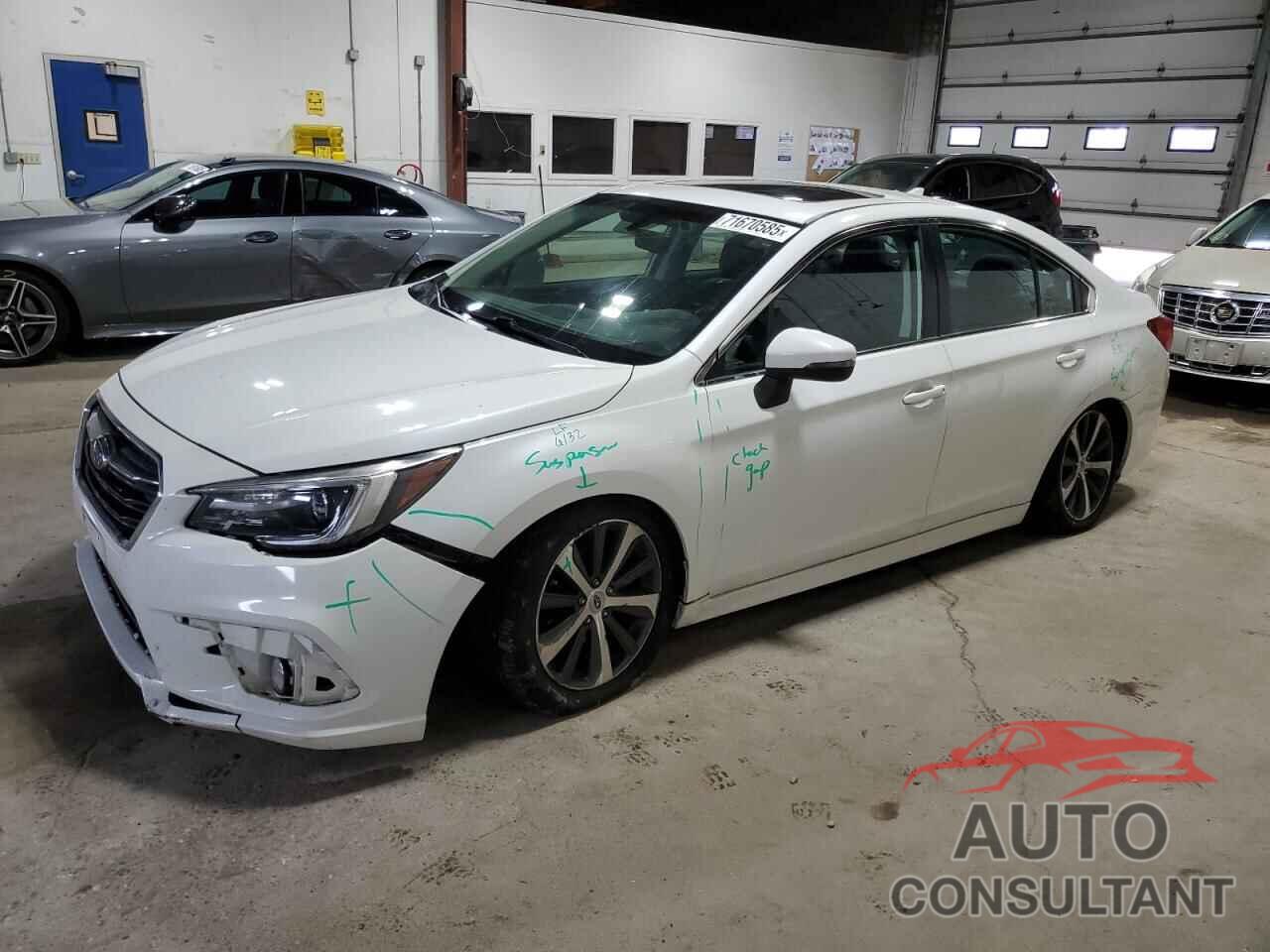 SUBARU LEGACY 2018 - 4S3BNAN60J3037241