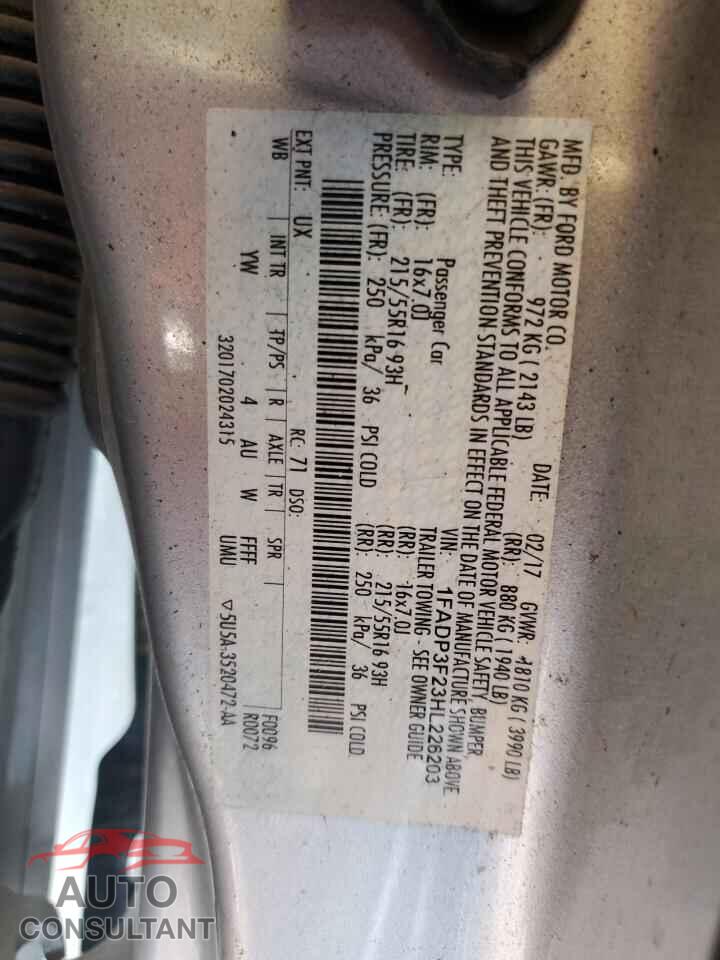 FORD FOCUS 2017 - 1FADP3F23HL226203
