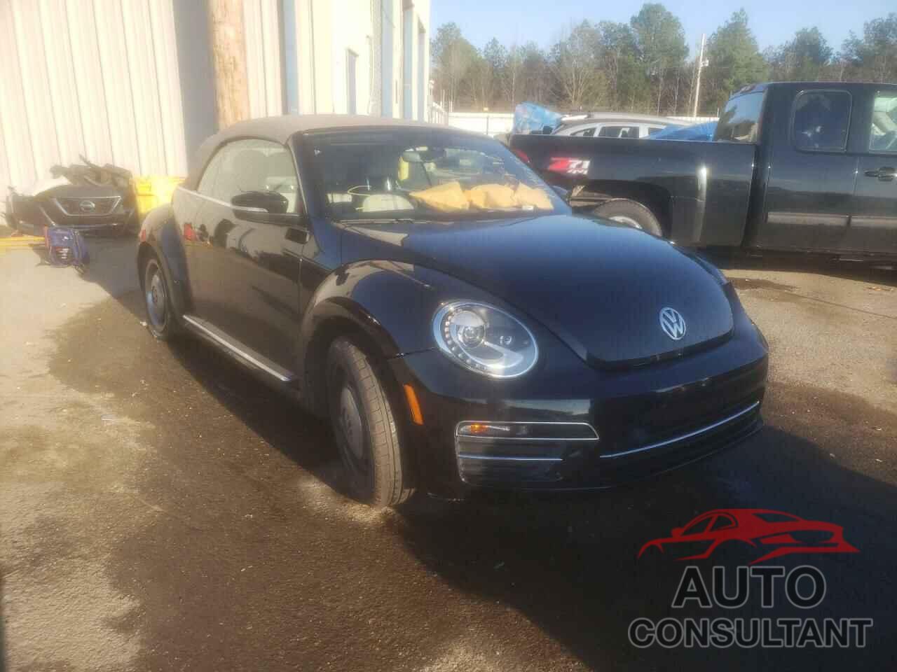 VOLKSWAGEN BEETLE 2018 - 3VW5DAAT9JM502896