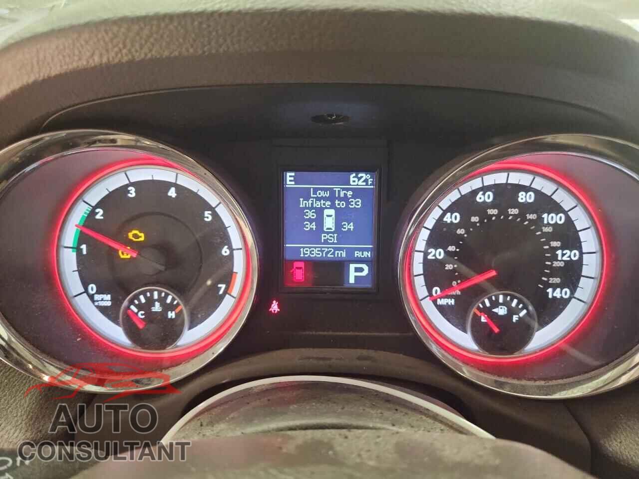DODGE DURANGO 2013 - 1C4RDJDG9DC608886