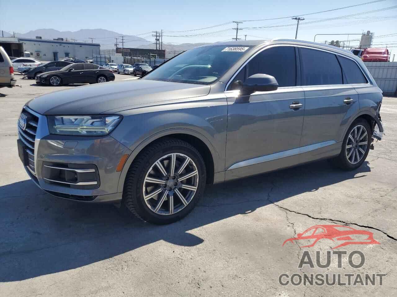 AUDI Q7 2017 - WA1VAAF78HD018130