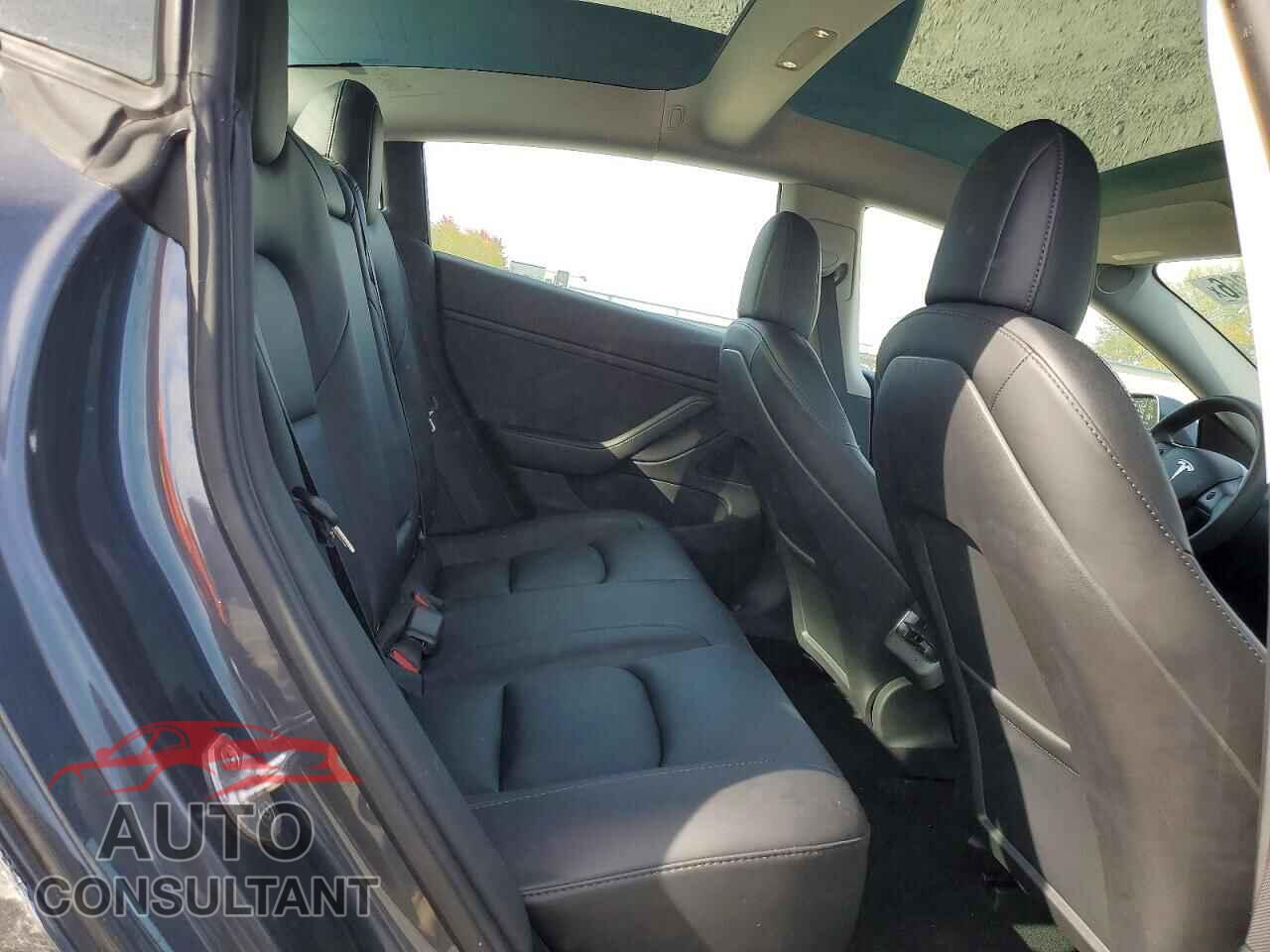 TESLA MODEL 3 2021 - 5YJ3E1EB4MF862000