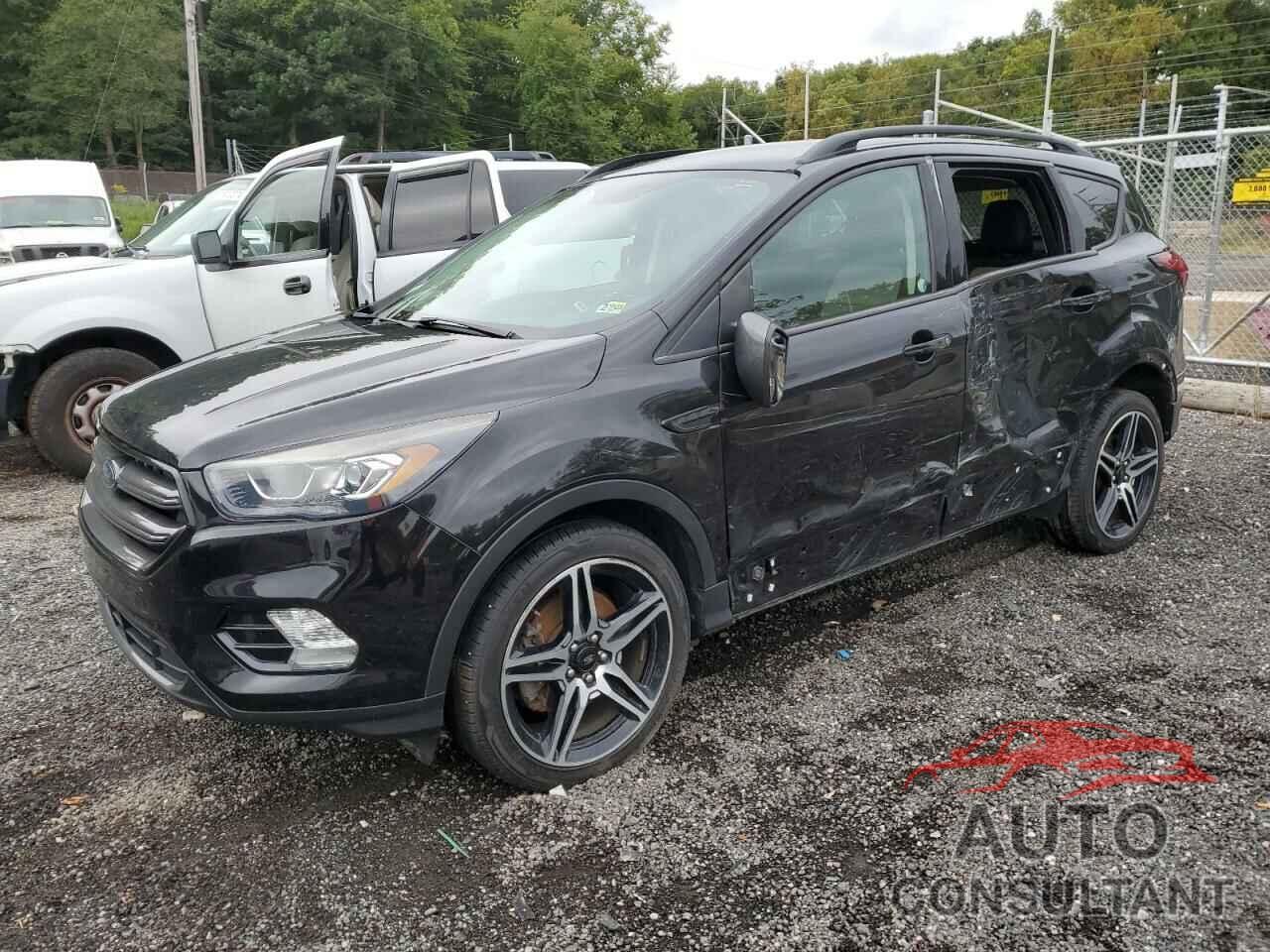 FORD ESCAPE 2019 - 1FMCU9HD3KUA04015