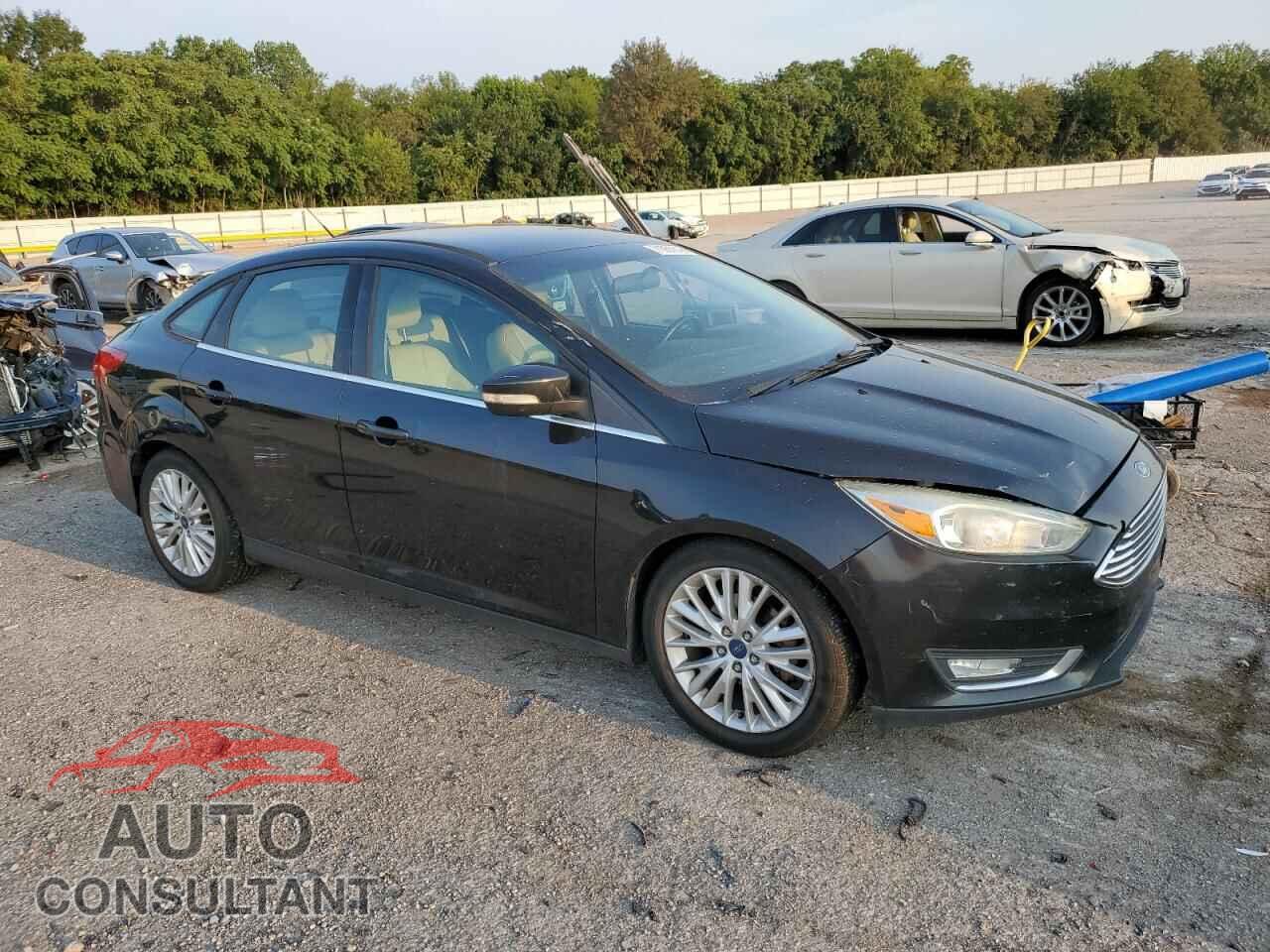 FORD FOCUS 2015 - 1FADP3J26FL368355