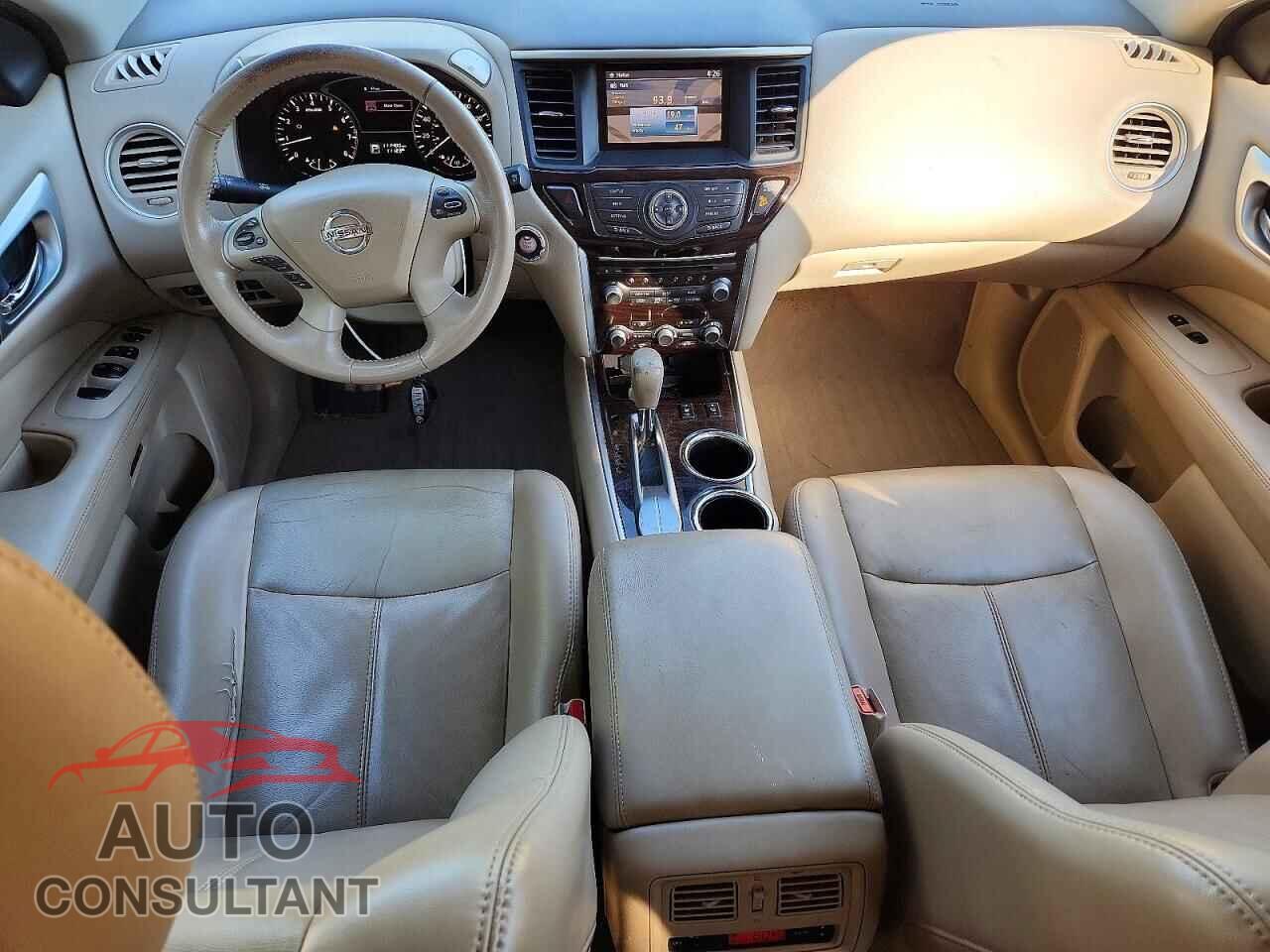 NISSAN PATHFINDER 2014 - 5N1AR2MN5EC726532