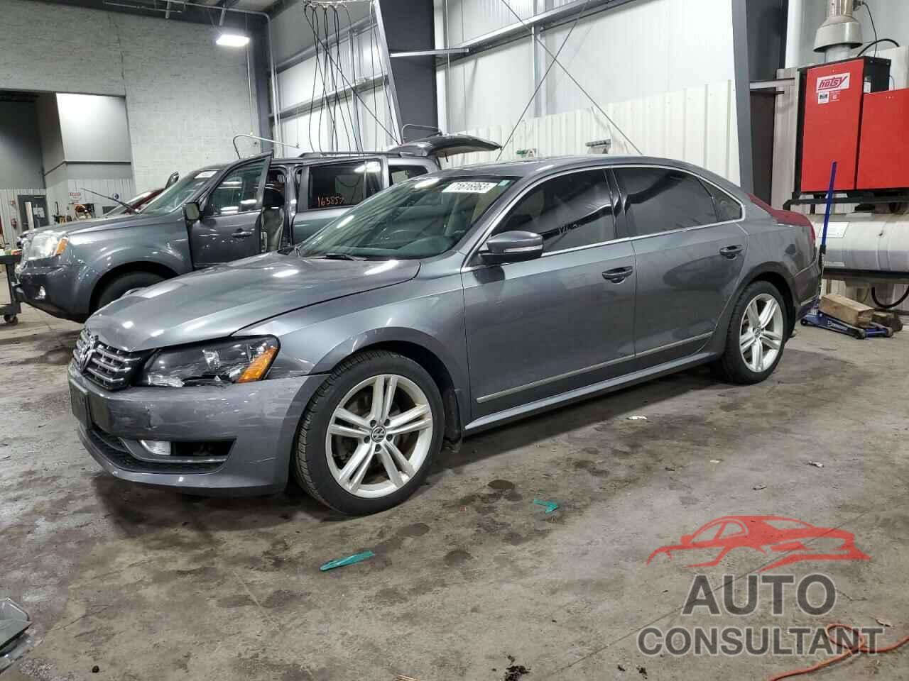 VOLKSWAGEN PASSAT 2015 - 1VWCS7A32FC090474