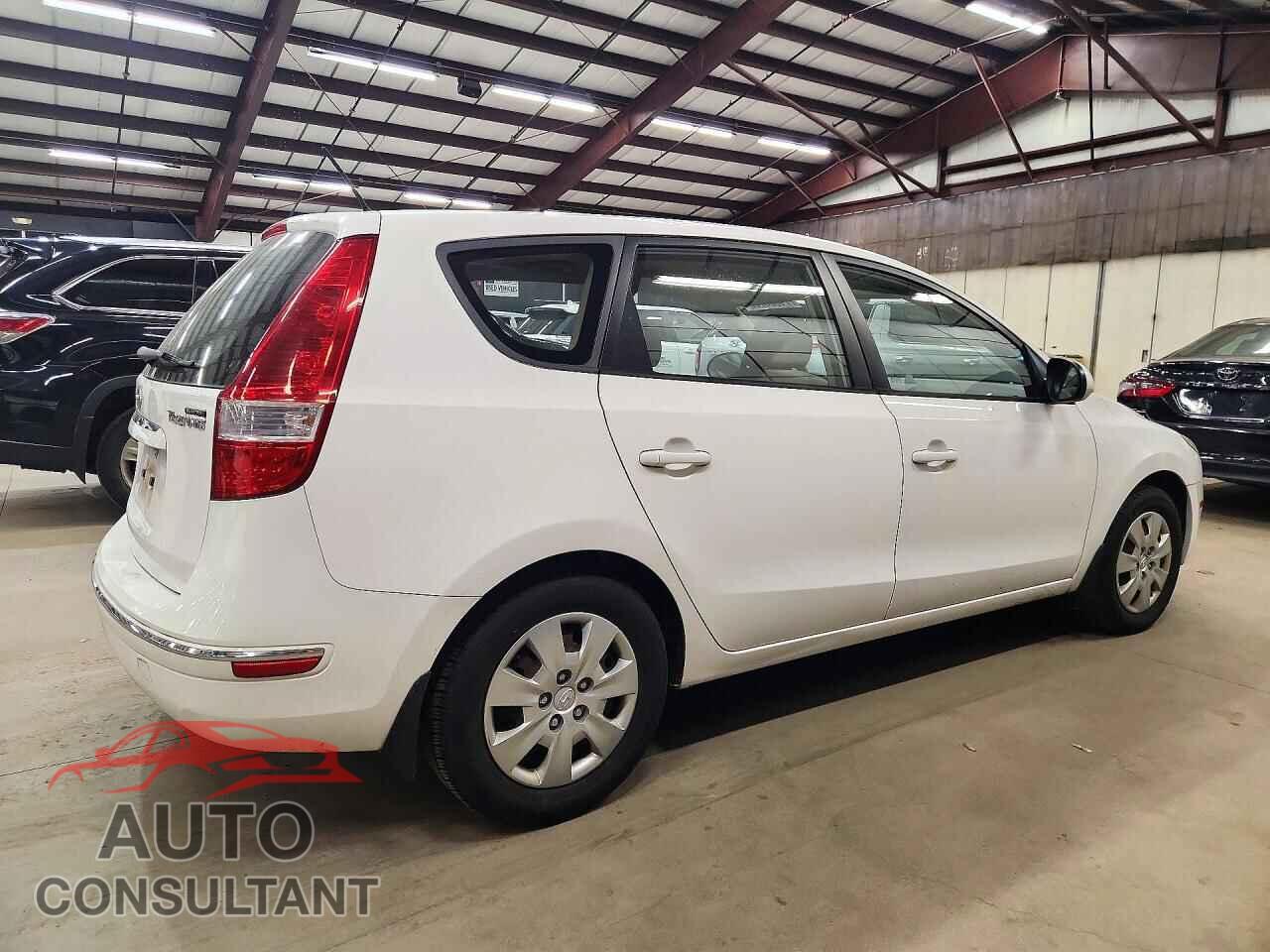 HYUNDAI ELANTRA 2012 - KMHDB8AEXCU155071