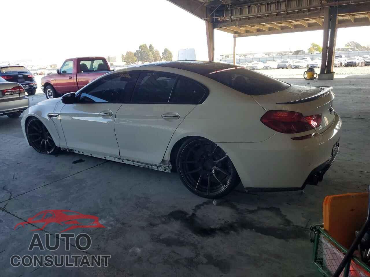 BMW M6 2014 - WBS6C9C55ED466819
