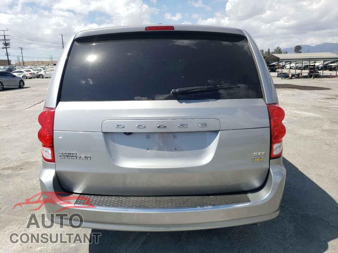DODGE CARAVAN 2018 - 2C4RDGCG5JR250029