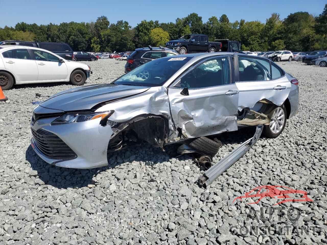 TOYOTA CAMRY 2018 - 4T1B11HKXJU072900