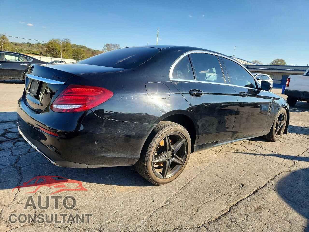 MERCEDES-BENZ E-CLASS 2017 - WDDZF4KB5HA081455