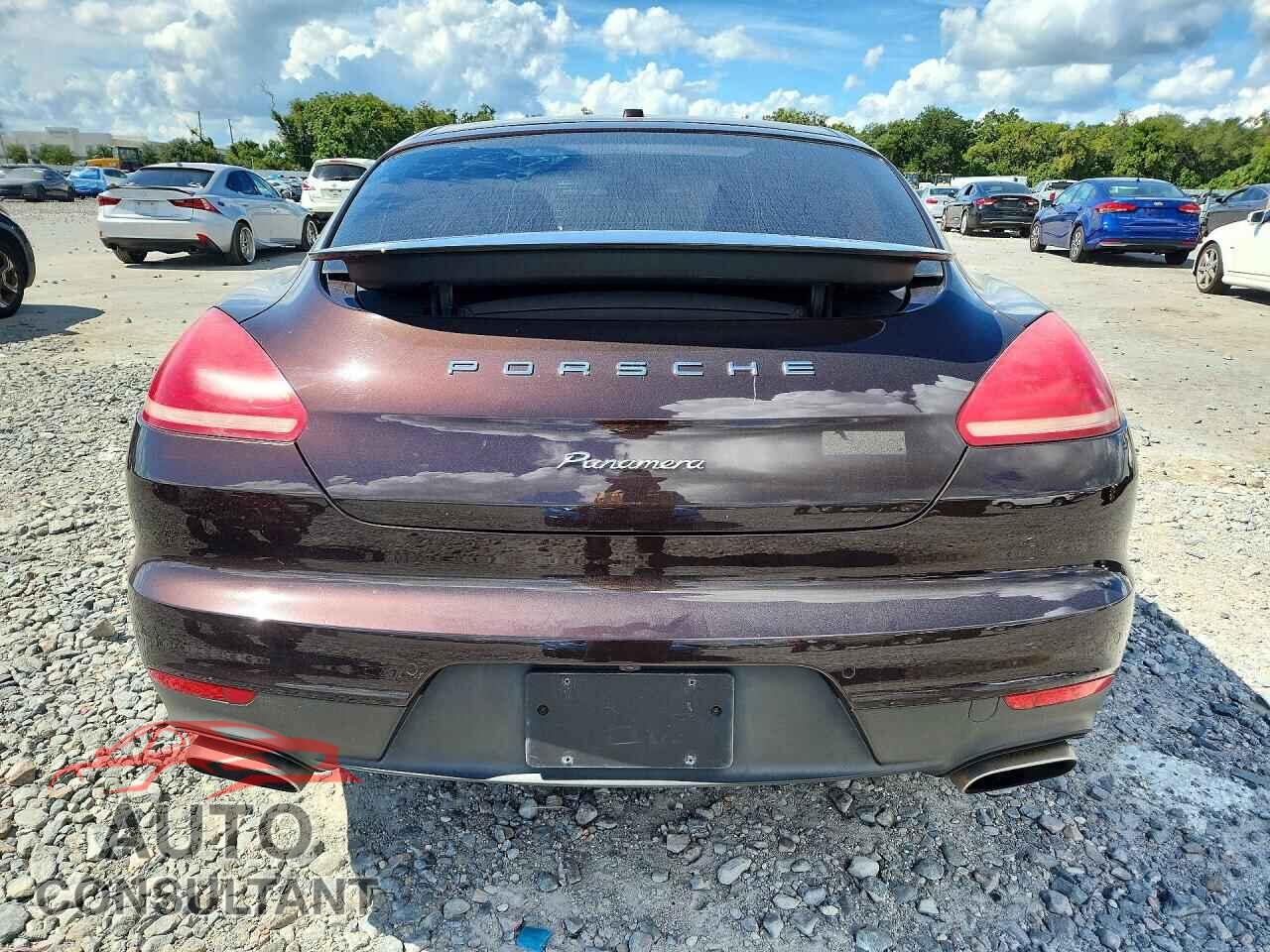 PORSCHE PANAMERA 2016 - WP0AA2A76GL002739