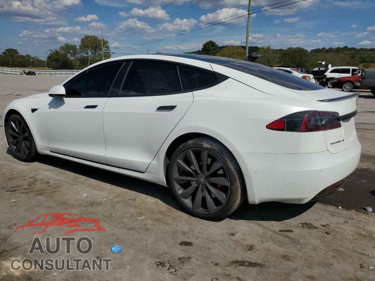 TESLA MODEL S 2016 - 5YJSA1E42GF161906