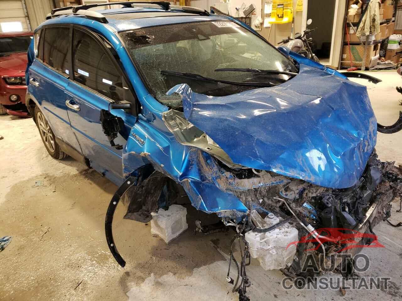 TOYOTA RAV4 2017 - JTMDJREV8HD104876