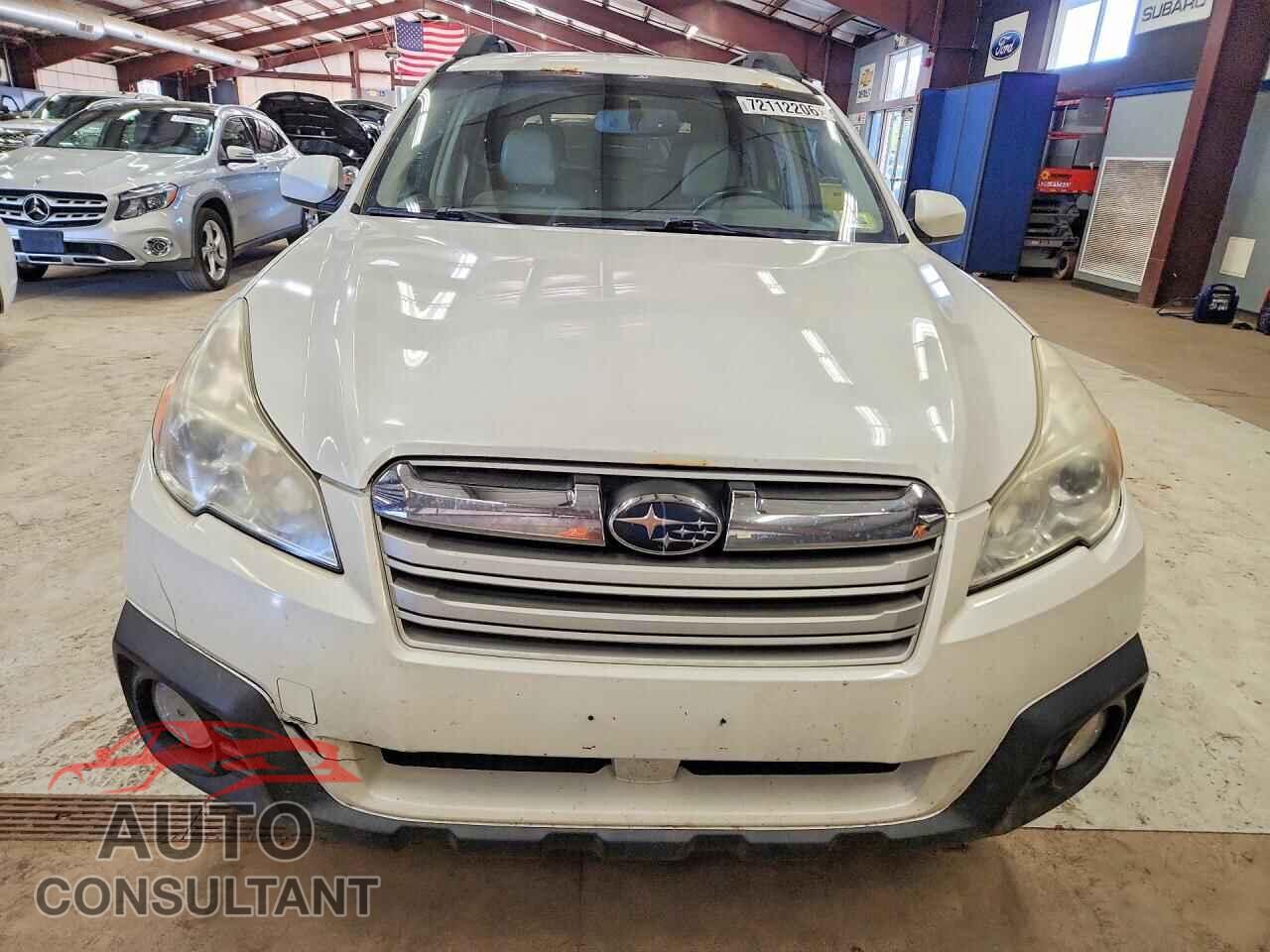 SUBARU OUTBACK 2013 - 4S4BRBKC2D3308109