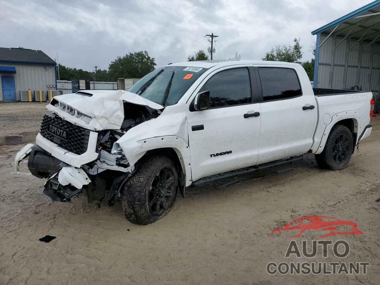 TOYOTA TUNDRA 2019 - 5TFDY5F12KX827113