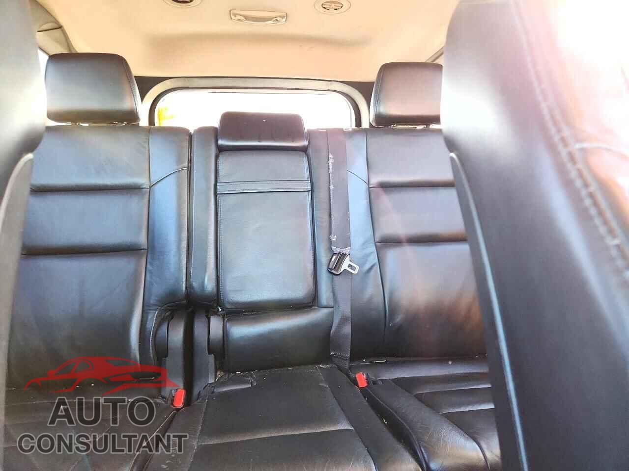DODGE DURANGO 2019 - 1C4RDJDG7KC768102