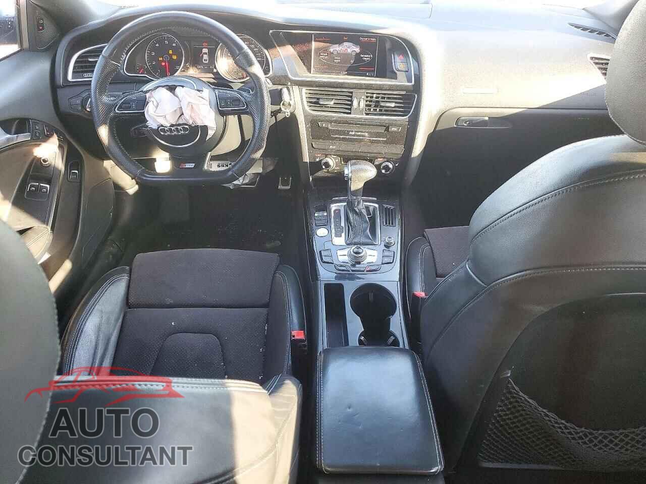 AUDI A5 2014 - WAUMFAFR4EA035182
