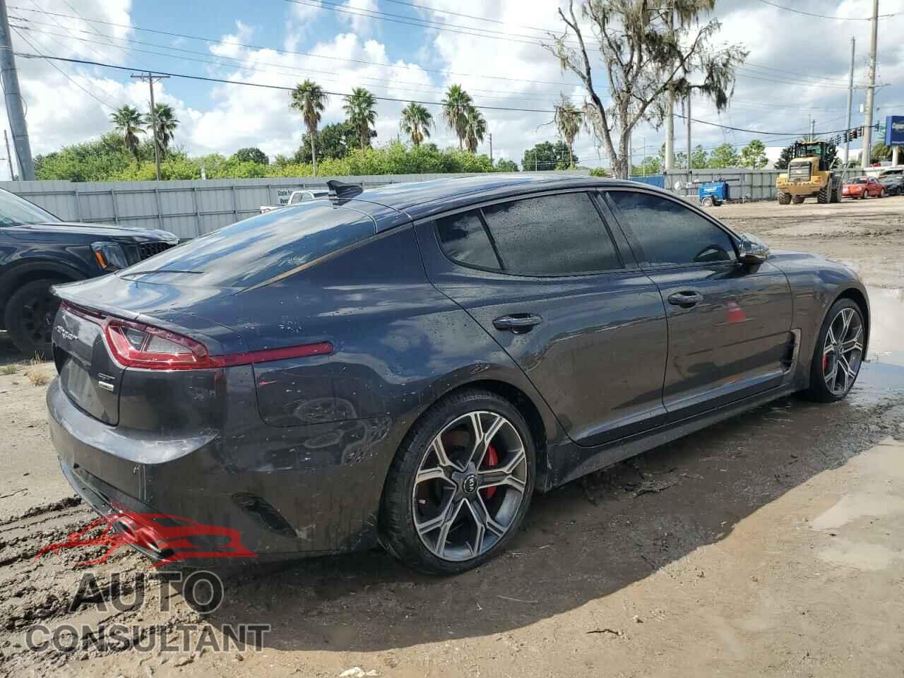 KIA STINGER 2020 - KNAE35LC4L6077694