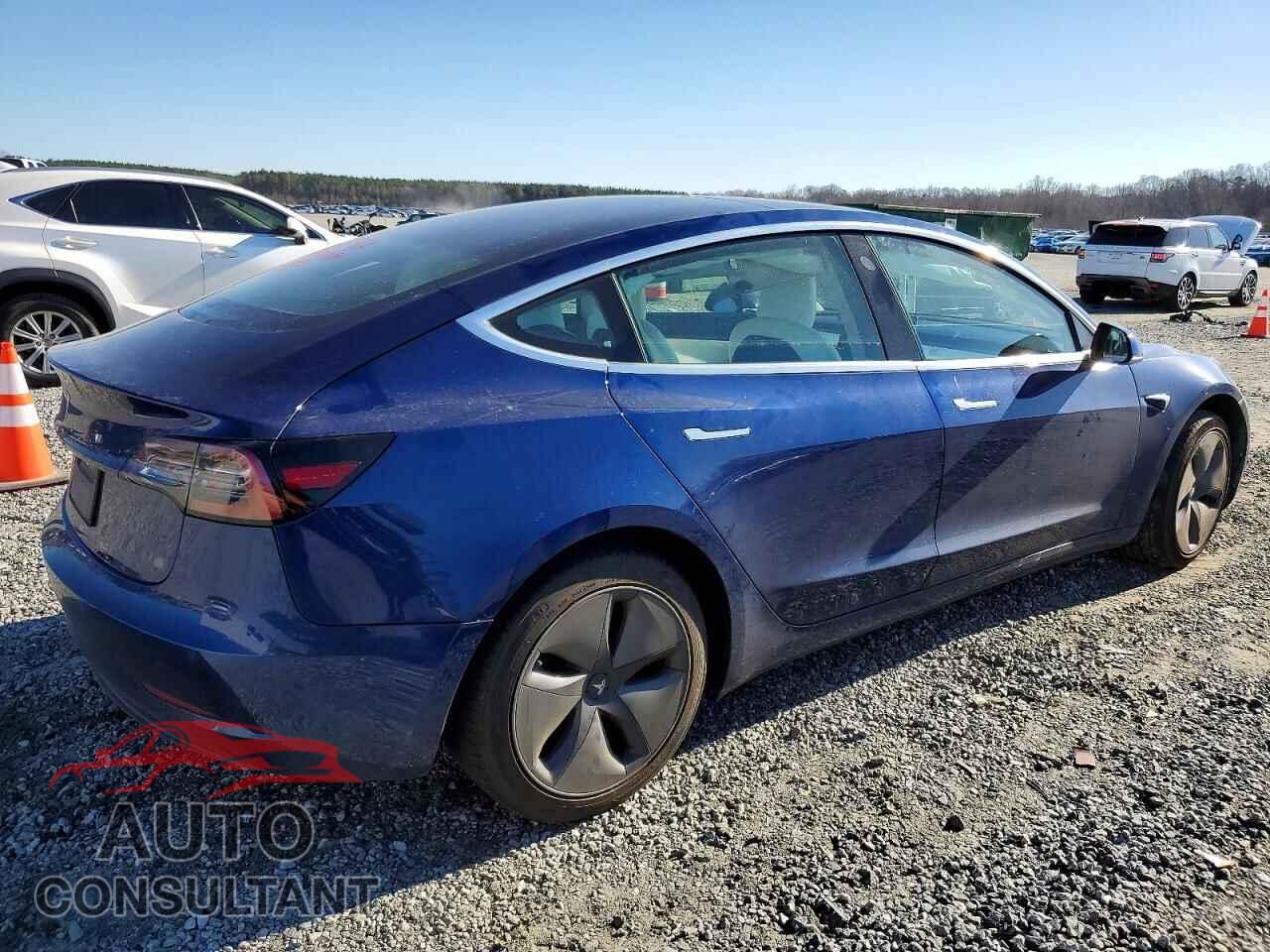 TESLA MODEL 3 2019 - 5YJ3E1EA1KF486103