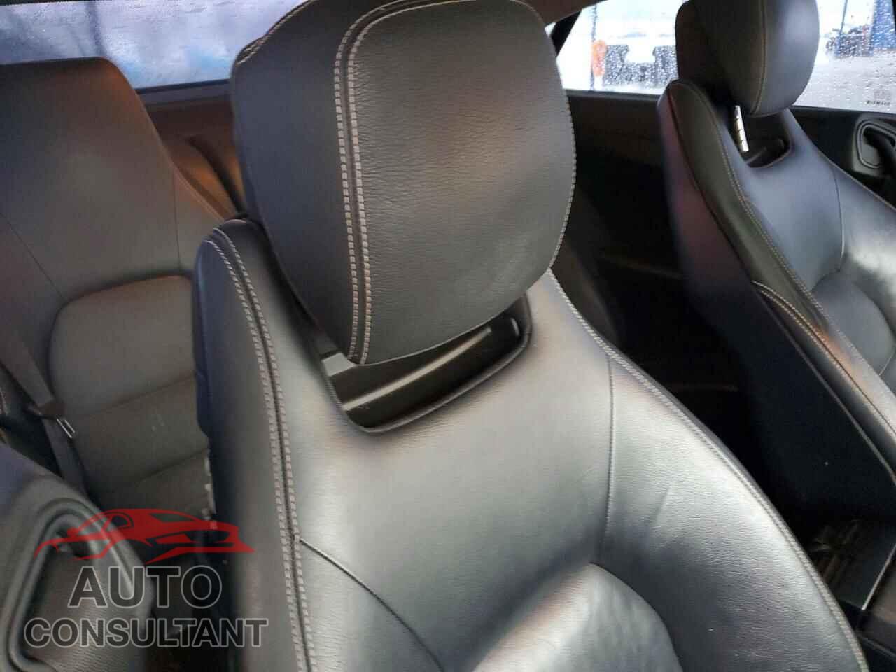 MERCEDES-BENZ E-CLASS 2012 - WDDKJ5KB6CF169903