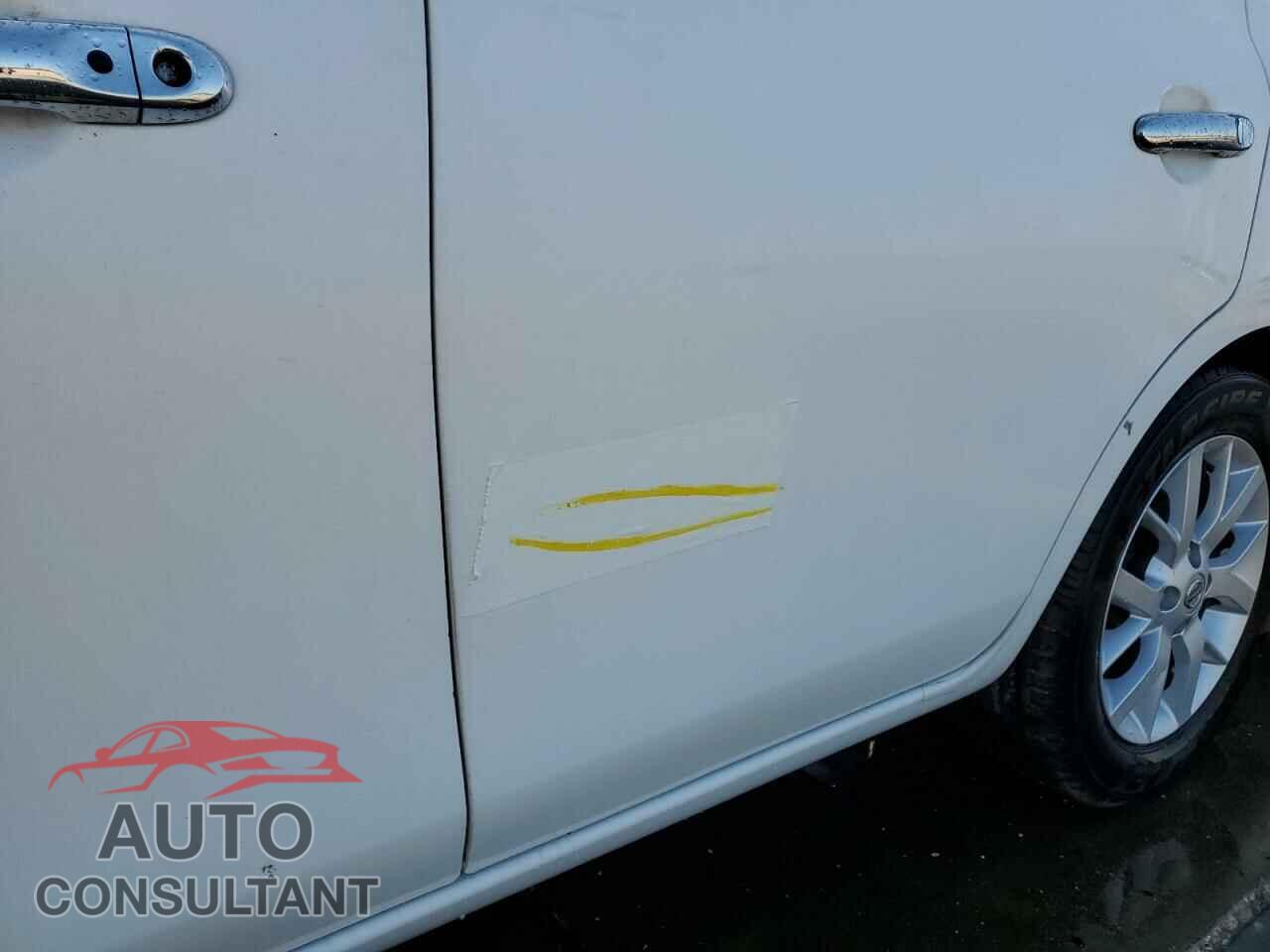 NISSAN VERSA 2019 - 3N1CN7AP3KL801856