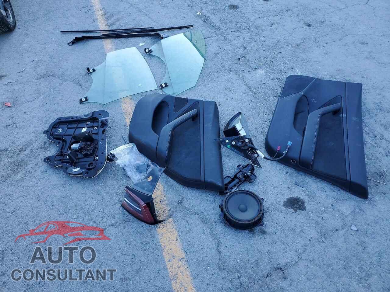 TESLA MODEL 3 2018 - 5YJ3E1EA7JF016088