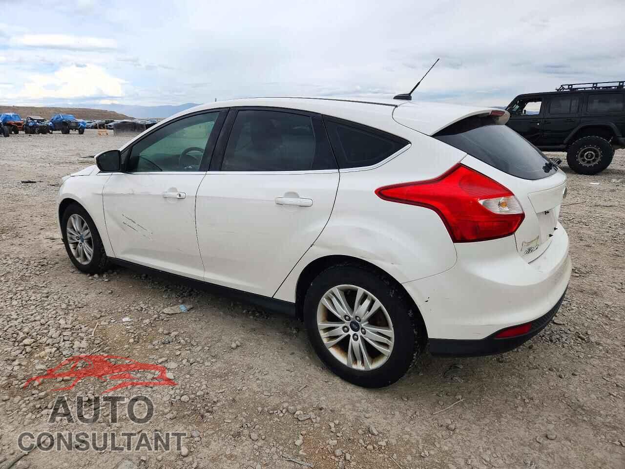 FORD FOCUS 2012 - 1FAHP3M2XCL313481
